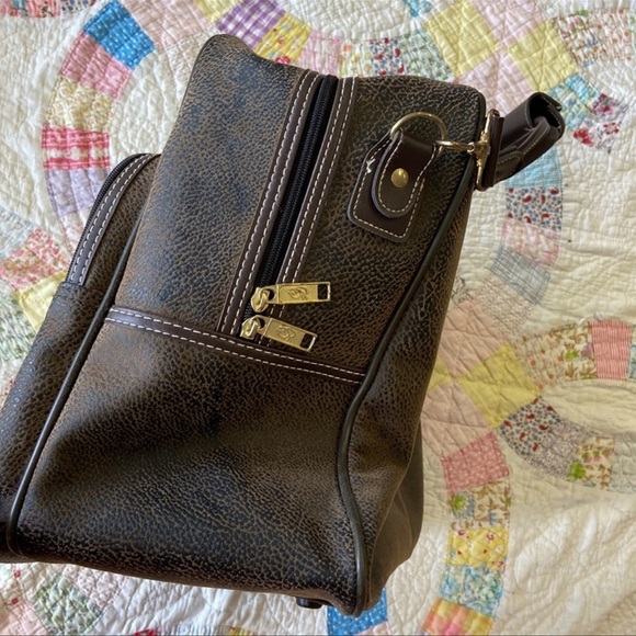 Vintage Oscar De La Renta | Faux Leather Pebbled Luggage Travel Bag - Picture 9 of 16